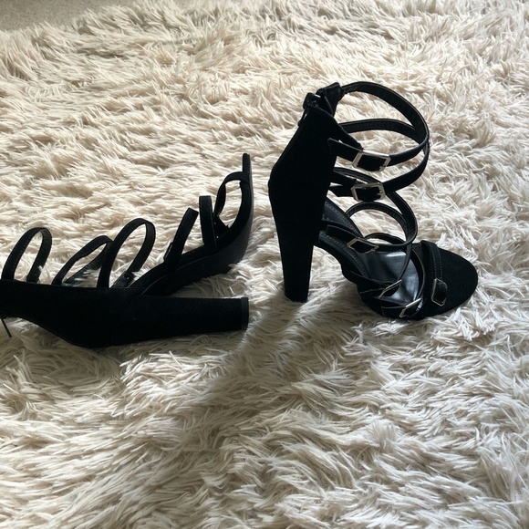 Shoe Republic LA Chunky Heels Size 6.5 - Picture 3 of 9